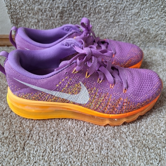 Nike Flyknit Max Atomic Purple Orange Mango Lace Up Sneakers Womens size 6 - Picture 3 of 10